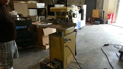 TALADRO DE PAPEL DESAFÍO EH3A 208-2,0 V - 17 Amperios -1 Fase - 60 Hz Precio para mover Foto 1 de 3