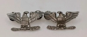 Pair Of Vintage Eagle Arrow Silver Tone Military Award Lapel Pin G23 - Picture 1 of 9