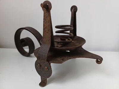 Goberg Bougeoir De Bateau A Bascule En Fer Forgé Ancien - Photo 1/4