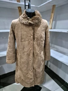 CAPPELLETTO SHEARLING MONTONE usato PRE-OWNED donna woman tg. 48 marrone XYR447L - Picture 1 of 12