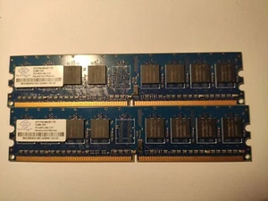 2X 512 MB Memoria RAM 1 GB DDR2 desktop Nanya PC2 4200U 530 MHz - Foto 1 di 1
