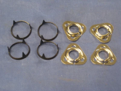 MG SET OF 4 MGB ROADSTER OR GT/ MIDGET 1275/1500 CARPET CLIPS *** eb151 - Image 1 of 3