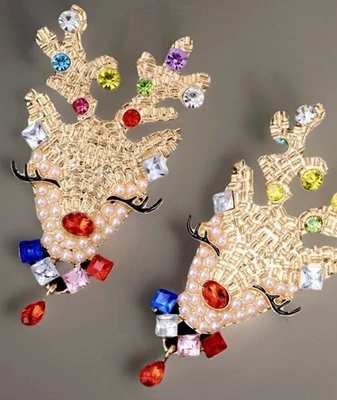 Pendientes de reno perlas tono dorado pedrería multicolor nuevos sin etiquetas Foto 1 de 4