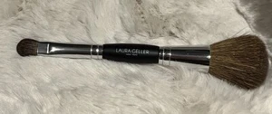 100% Genuine Laura Geller 2 in 1 Face powder & Eyeshadow Brush Full Size - Picture 1 of 4