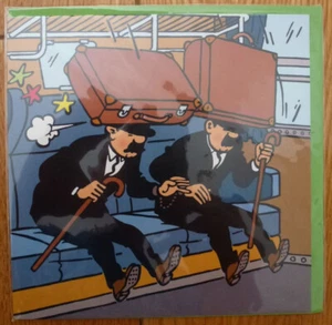 Carte 2 Volets LES DUPONDT Compartiment Fenêtre Train Valises 2015 15x15cm - Imagen 1 de 2