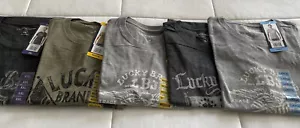 T-shirt uomo grafica LUCKY BRAND nuove con etichette | colore e taglia a scelta - Foto 1 di 24