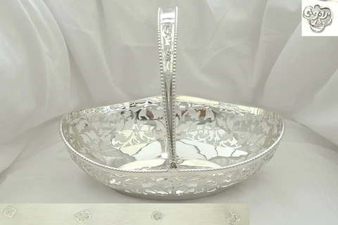 RARE QUEEN ELIZABETH II HM STERLING SILVER PIERCED FRUIT BASKET 1997 Cover