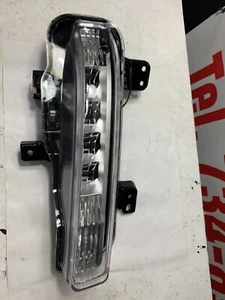 2020-2021 OEM Ford Explorer LED Left drivers Fog Light PA1NH948898-52 - Picture 1 of 6