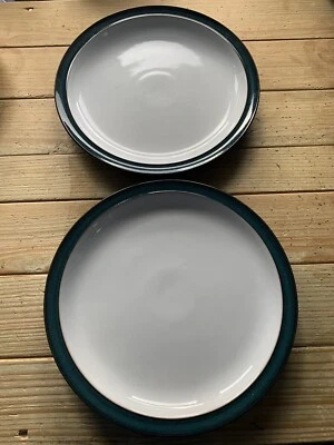 2 Denby Greenwich Green dinner plates 10.25 inches - Image 1 of 3