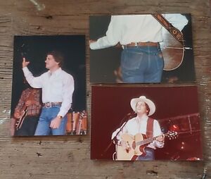Original Fan Photo Snapshot Lot George Strait Singing Close Candid Guitar 1984