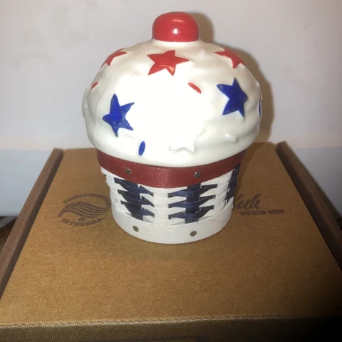 Longaberger 2014 Collectors Club Mini Sweets Americana Cupcake-NIB-FREE SHIPPING Cover