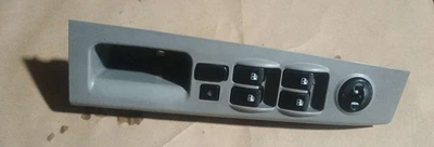 Interruptor de ventana de bloqueo maestro de puerta lateral del conductor delantero izquierdo KIA SORENTO 2003-2009 FABRICANTE DE EQUIPOS ORIGINALES Foto 1 de 4