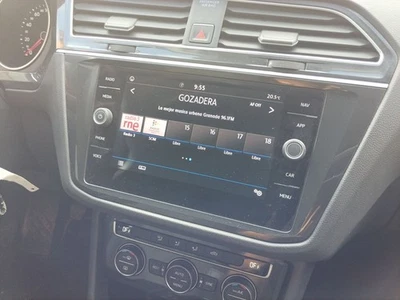 5NN919605B PANTALLA MULTIFUNCION / 1444441 PARA VOLKSWAGEN TIGUAN AD1, AX1 1.4 - Immagine 1 di 4