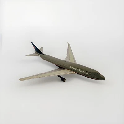 Herpa Wings 1:400 United Airlines Boeing 747-400 Die Cast Plane - Fixes Needed - Image 1 of 4
