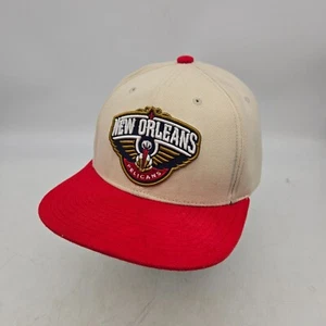 Mitchell & Ness New Orleans Pelicans Snapback Hat Cap Beige Red Embroidered NBA - Picture 1 of 12