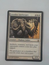 Loxodon Gatekeeper NM/M ~ Ravnica ~ MTG