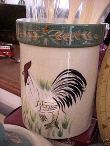 ROOSTER BLACK TAIL ~ WITH GREEN TRIM ~  TOOL HOLDER WITH TOOLS INCLUDED - Picture 1 of 3