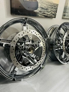 Harley road glide Wheels 2024 -25 FLTRK street Glide Chrome rim EXCHANGE - Picture 1 of 23