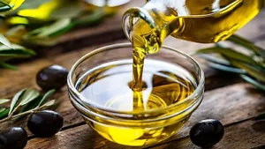 Olive oil 16 Ltr From Palestine, fresh 2025 season Fast shipping Extra Virgin - Picture 1 of 2