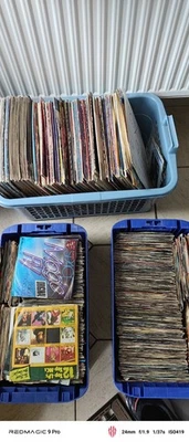 Schallplatten Konvolut Ca. 670 STK ,Diverse Richtung Inkl. Plattenspieler - Bild 1 von 4