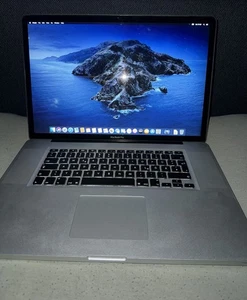 MacBook Pro 17 | Intel i5 | 8 GB RAM | 128 GB pamięci SSD | macOS Catalina | - Zdjęcie 1 z 5