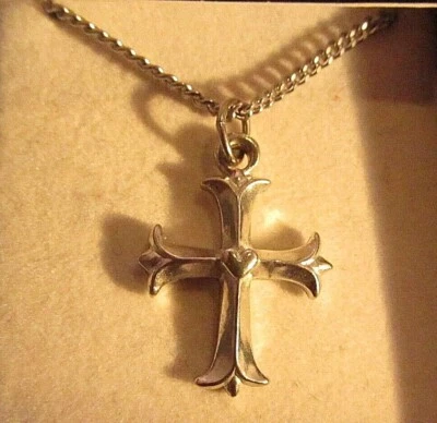 Colar cruzado banhado a ródio com corrente de 18" - Novo com etiquetas por Bob Siemon Designs (#16) - Imagem 1 de 4