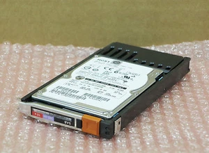 EMC VMAX 300Gb 10k SAS 2.5" 005050481 118033212-01 HUC109030CSS600 005-050481 - Picture 1 of 6