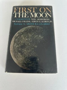 Libro First in the Moon de colección - Epílogo - Arthur C Clarke (ex biblioteca) - Imagen 1 de 3