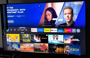 Hisense U6HF 50" 4K UHD QLED Smart TV - Picture 1 of 4