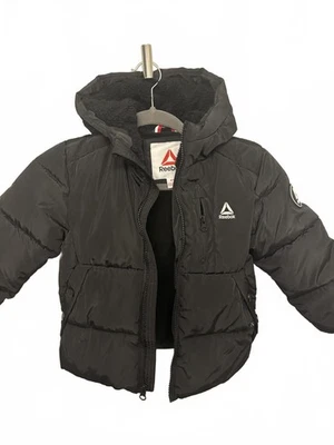 Chaqueta acolchada negra para niños Reebok 4T - Abrigo de invierno forrado Sherpa con capucha Foto 1 de 4