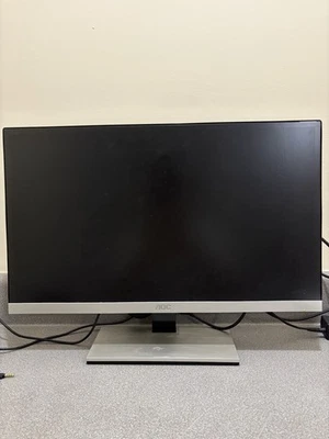 AOC 215LM00036 I2267Fw 22”  Widescreen 1080p LED Monitor + adapter - Image 1 of 2