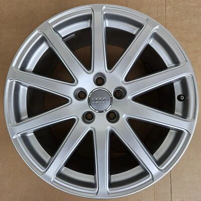 1 original Audi TT TTS TTRS 8J 18 Zoll Alufelge 9x18 ET52, 8J0601025AA f. 245/40 - Bild 1 von 4
