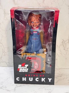 2018 Bride of Chucky Chucky Burst-A-Box Mezco Child's Play Jack-in-the-Box NIB - Picture 1 of 6