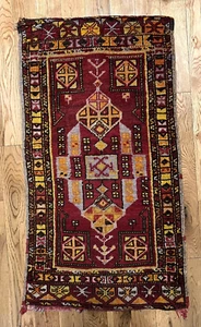 Vintage türkischer anatolischer Stil Wollteppich Rot & Gold 24" x 42"/2' x 3,5' - Bild 1 von 10
