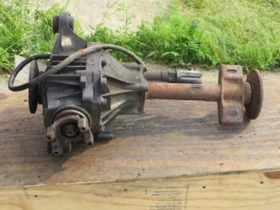 ПЕРЕВОЗЧИК ПОДХОДИТ 97-00 TAHOE 103282 - Изображение 1 из 4