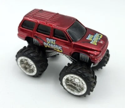 Raro Diecast-Maisto Dirt Demons Monster Trucks Dodge Durango-3" Rojo Foto 1 de 4