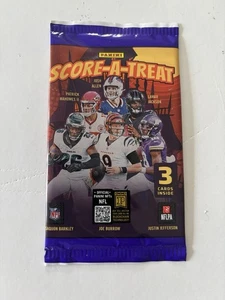Paquete de 3 tarjetas Panini Halloween Score-A-Treat NFL 2025 Hot QB vendedor de EE. UU. - Imagen 1 de 2