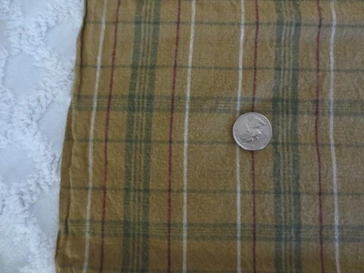 4808. Ropa CAMEL/ORO CUADROS, Artesanía TELA DE FRANELA DE ALGODÓN - 44" x 1-7/8 yardas Foto 1 de 3