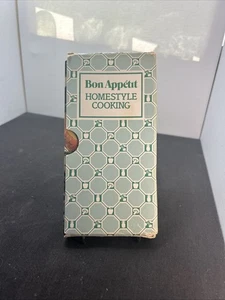 Vintage 1987 Bon Appetit Homestyle Cooking Paperback Book Set, Set Of 3 - Foto 1 di 7