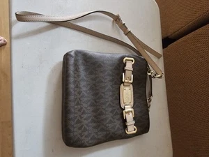 Mmichael Kors handbag used brown leather medium crossbody purse - Picture 1 of 5