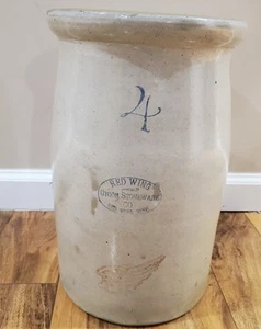 Red Wing 4 Gallon Stoneware Churn - Picture 1 of 6
