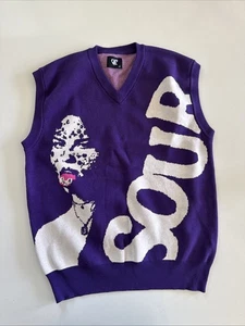 ¡NUEVO + PRECINTADO! Chaleco suéter OLIVIA RODRIGO * XL - Imagen 1 de 2