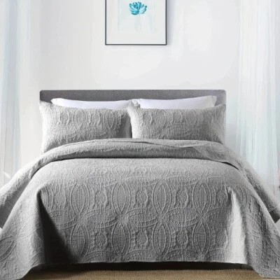 3pcs Bedding Quilted Ultrasonic Bed Cover Double Quilt Three-piece Bed Sheet - Image 1 of 4