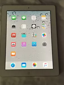 Apple iPad 2 A1397 - 32 GB - *****MINT CONDITION **** - Picture 1 of 2