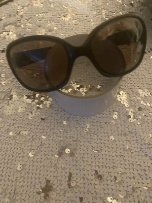 Gafas de sol Oakley Drizzle 009159-06 grandes para mujer marco negro lentes polarizadas Foto 1 de 4