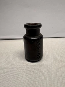 Antique 1.25” Brown Glass Medicine Pill Bottle CUTTER Pharmacy Decor Laboratory  - Picture 1 of 6