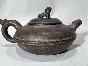 Chinese Qing Dynasty Antique Yixing Clay Teapot - Picture 1 of 10