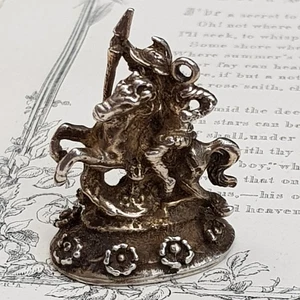 Rare 9k White Gold Fob Seal George & The Dragon 18g Vintage London c1968 - Picture 1 of 14