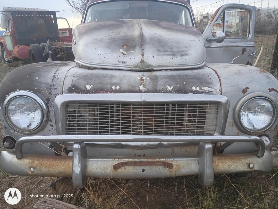 Parachoques delantero Volvo PV544 1958-65 usado OEM grado B Foto 1 de 1