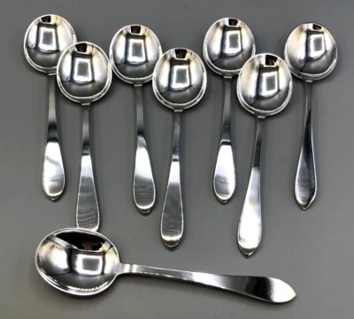 Faneuil by Tiffany & Co Sterling Silver set of 8 Large Round Soup Spoons 6.75" - Image 1 of 4